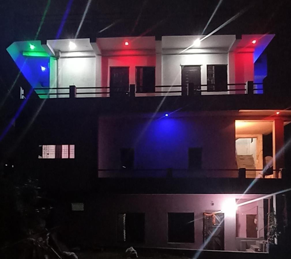 Shree Home Stay Dwarahat エクステリア 写真