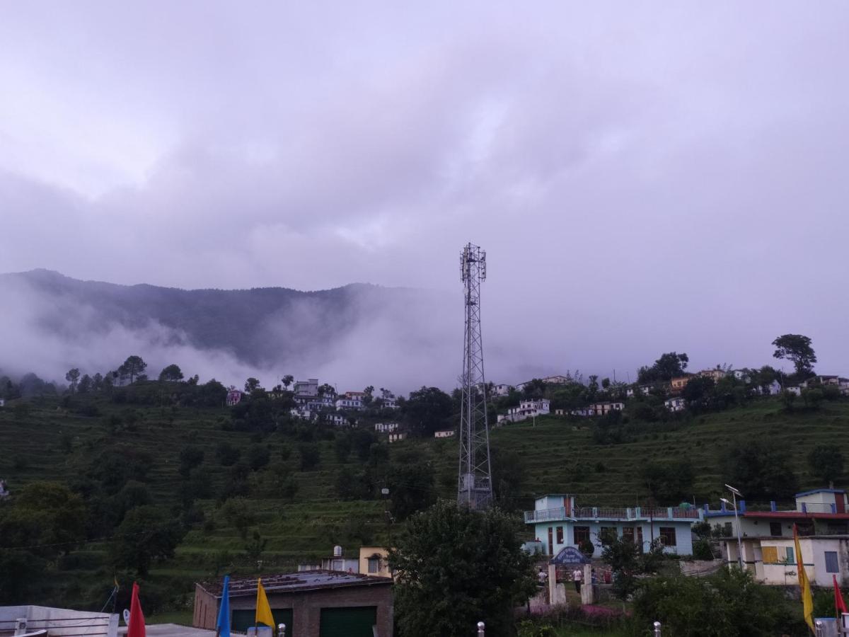 Shree Home Stay Dwarahat エクステリア 写真